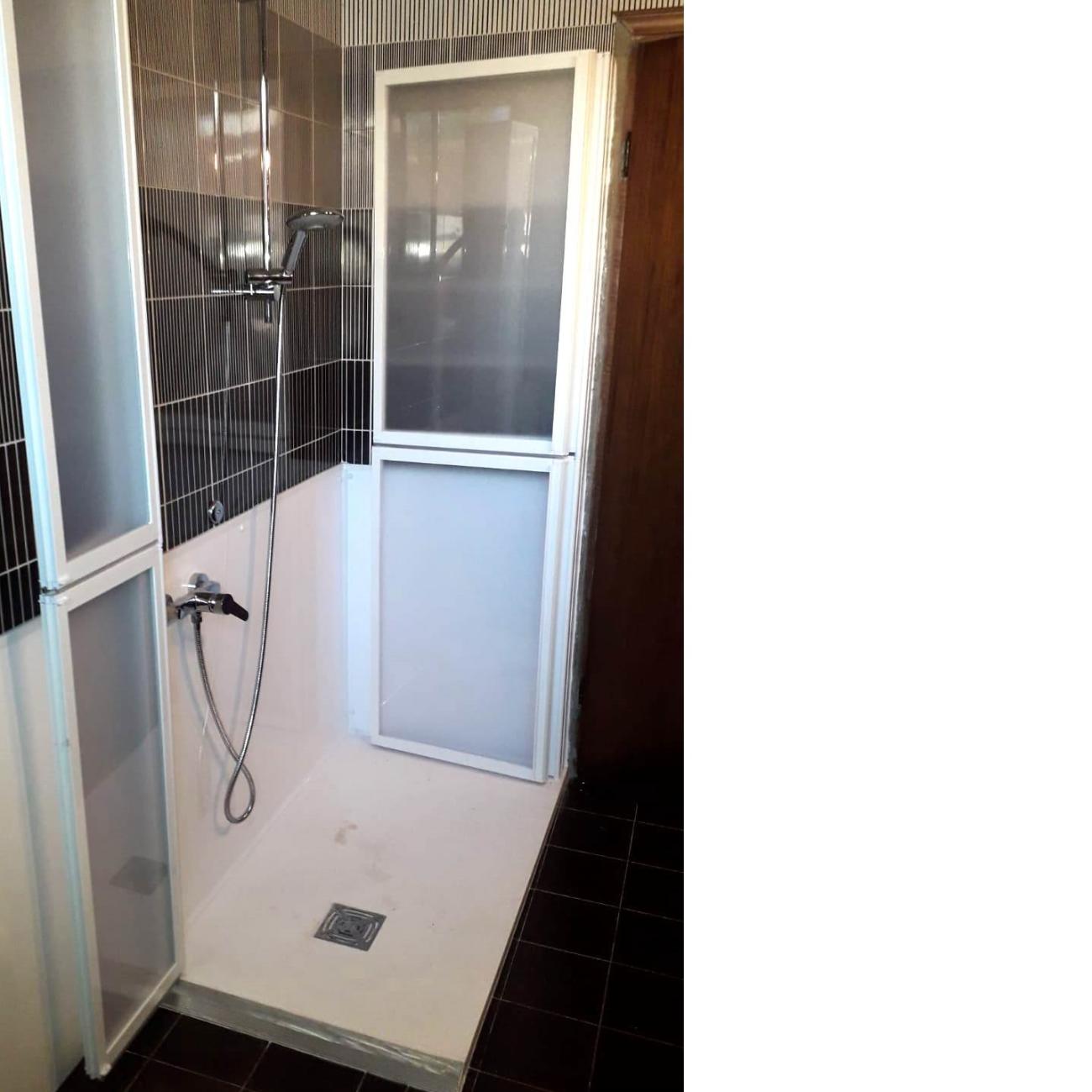 Installazione box doccia per piatto da disabili 